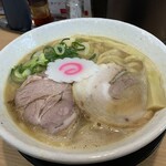 布施 細見商店 - 鶏豚骨ラーメン