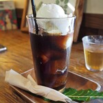 ぱーらー願寿屋 - コーヒーフロート（ココナッツ）