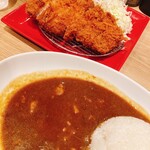 とんかつ檍のカレー屋 いっぺこっぺ - 