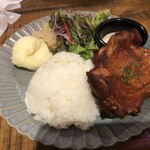 SCHMATZ BEER DINING - チキンシュニッツェルパルミジャーナ　ライス