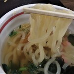 うどん めん天 - 透明感のあるもっちもち中太麺