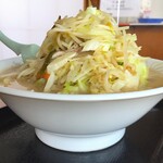 なりたや - タンメン880円野菜山盛り