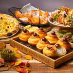 パン＆ドリンクビュッフェを愉しむランチ