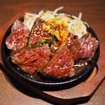 Gyuutan Sakaba Tannosuke - ハラミ鉄板焼き