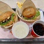 ハンバーガーやさん - テリヤキバーガーとチーズバーガーのドリンクセット