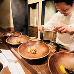 アカ - 毛蟹のパエリヤ