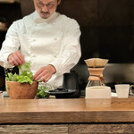 アカ - ハーブティー　コーヒーなどもシェフ自ら