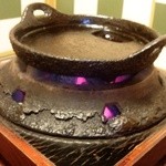 あひ鴨一品 鳥安 - 年季の入ったすき焼き鍋