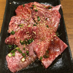 炭火焼肉 からし家 - 