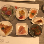 カフェ コントレイル - サラダ＆前菜