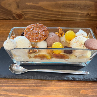 パフェ専門店 ペルフェット_1