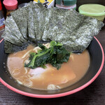横濱家系ラーメン 勝鬨家 - 