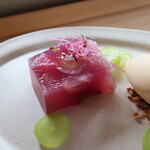 さじこよみ - 冬瓜の赤しそ煮と秋のフルーツ寒天寄せ