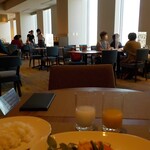 イースト ウィンド ガイエン - 店内