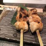 Kushiyaki Bisutoro Fukumimi - 福みみ焼き396円/本