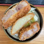とんかつ 栄ちゃん - かとう丼作成中