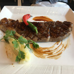 フライヤーズテーブル - テンダロインの最上を大食いの息子のために大盛りでお願いしました