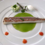 レストラン タテル ヨシノ 銀座 - うなぎの薫製　ヨーグルト風味のきゅうりと共に