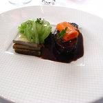 レストラン タテル ヨシノ 銀座 - 和牛ホホ肉の赤ワイン煮込み