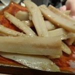 俺の割烹 - このきんぴら牛蒡。
      牛蒡の切り方にもちょっと凝ってます！
      …が、メニューにはないのかな？
      お店のおねいさんお薦めの逸品♪