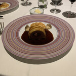 シェ・イノ - 仔羊のパイ包み焼き マリア カラス風 2022.9