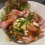 Chicken Dining owl - ローストビーフDON