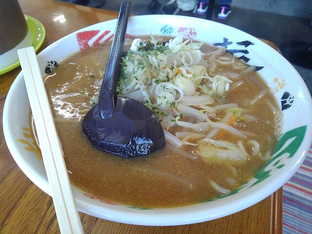 楽家（ラクヤ） - 左沢（ラーメン）の写真