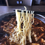 Kyaku Ryuu Ken - マーボー餡と相性抜群の縮れ細麺。