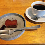 MAISON INCO - チョコテリーヌとコーヒー