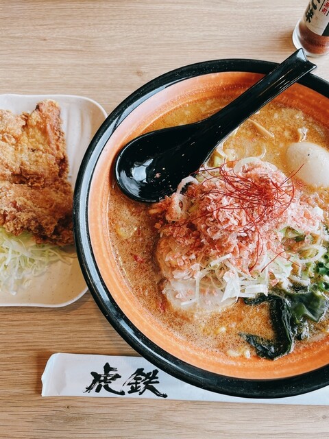 虎鉄ページ 麺や虎鉄 / 虎徹 - Hokkaido A4JP Travel Guide