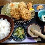 とんかつ専門店 かつ一 - ヒレひと口かつ＆からあげ・カニクリームコロッケ