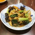 中国料理 徐記餃子館 - 豚肉、きくらげと玉子炒め