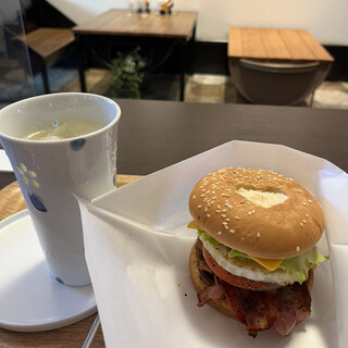 サセボ シー&ビー バーガーズ_1