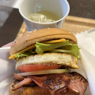 サセボ シー&ビー バーガーズ_0