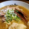 Muroran Ramen Raimon - ワンタン麺醤油