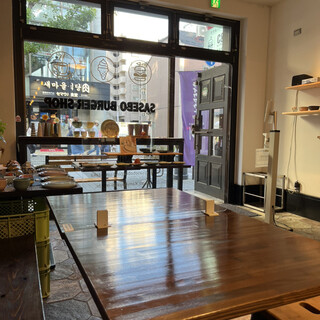 サセボ シー&ビー バーガーズ_2