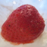 ウシマル - この辺りは苺の名産地