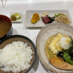 食堂・弁当・酒 エソラ - ヒラメと万願寺揚げだし定食 ¥1000