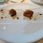 オーグードゥジュール ヌーヴェルエール - フォグアグラのポアレ。ソースの風味もいいですね。