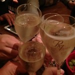 シャンパン&醤油バー フルートフルート - ●４人で本日２回目の乾杯～～。