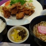 やすらぎの郷やまくに - から揚げ定食