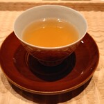 伯雲 - 温かい鼈のスープ