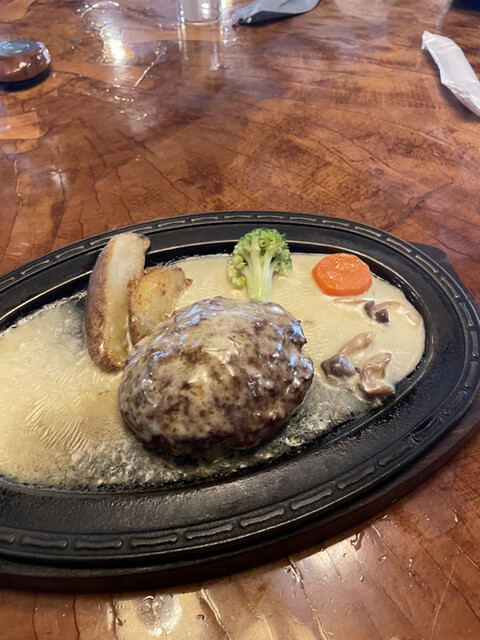 磐梯南ヶ丘牧場ロッヂレストラン（バンダイミナミガオカボクジョウ） - 翁島（ジンギスカン）の写真