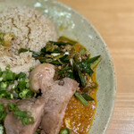 吉田カレー  - ニラとネギのアチャール