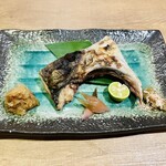 Shunsai Kamisono - カマ焼きはメジロとのこと。脂が乗ったバランスのイイ肉質に塩が効いて旨味が引立ち大根おろしが合う。茗荷の酢漬けがシャクシャクして美味く酒が進む。