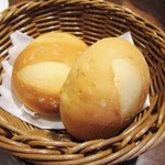 エミリー・フローゲ - ('13/4)セットのパンが変わってました