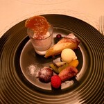 スタジオーネ - 