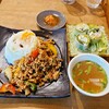 タイ屋台料理＆ヌードル オシャ