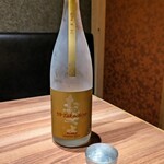 肉と日本酒いぶり - フルーティー系日本酒