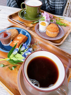 GAFLO CAFE by Flower FIELD